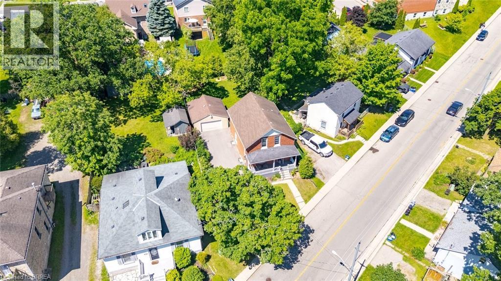 4-bedroom home for sale at 73 GRAND RIVER Street S, Paris ON · photo 4 of 41