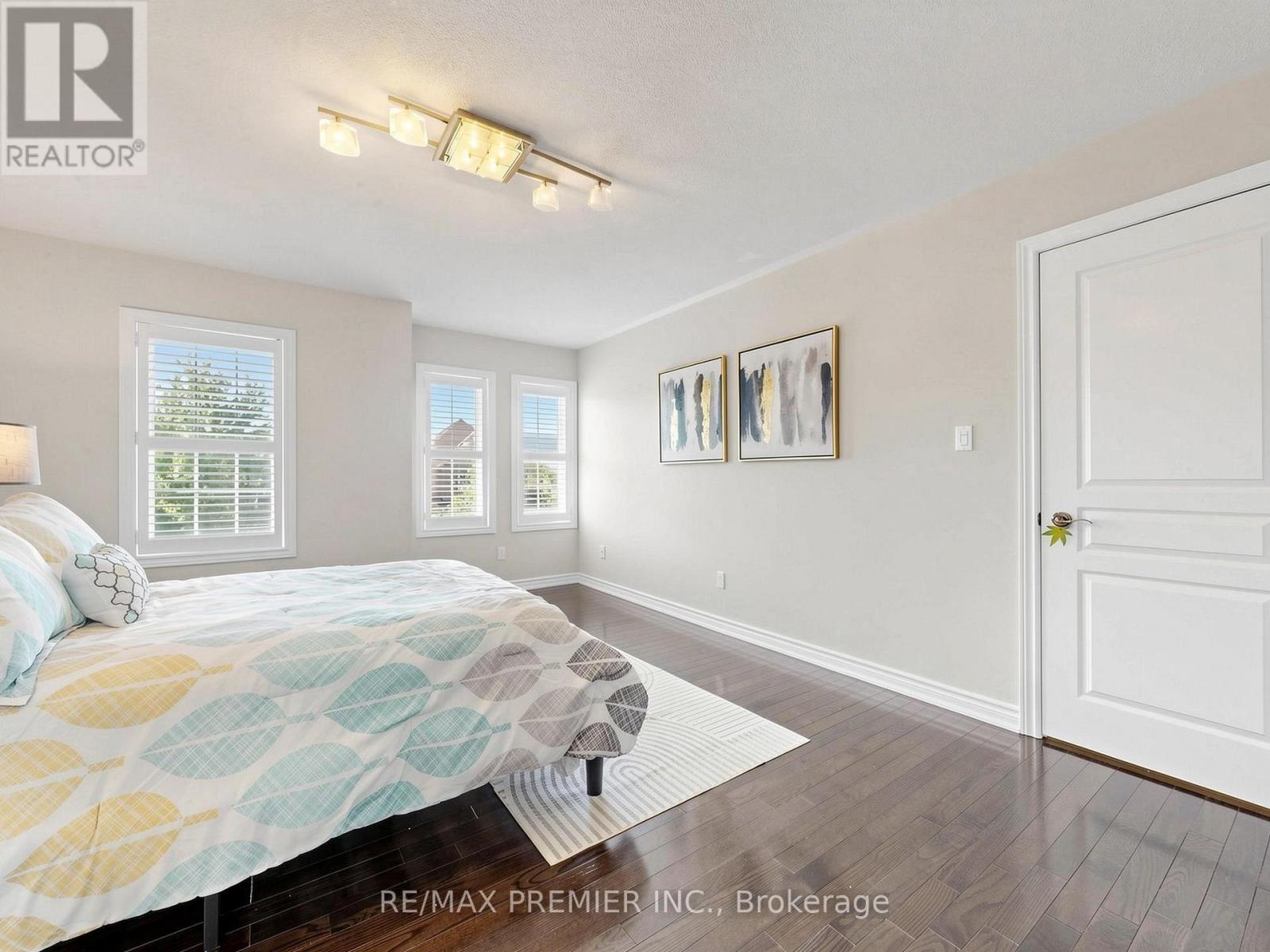 50 ASCALON DRIVE - 26