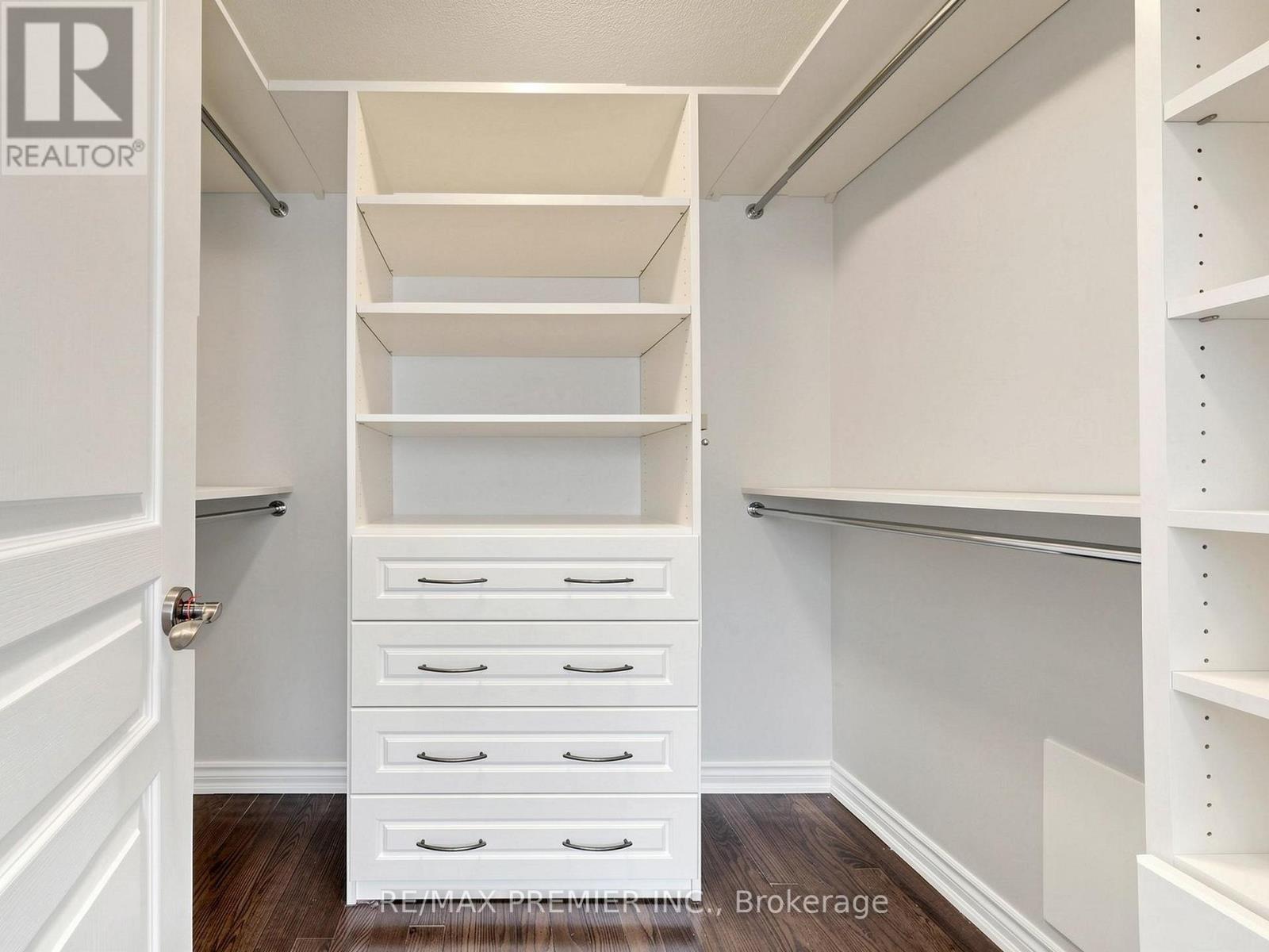 50 ASCALON DRIVE - 28