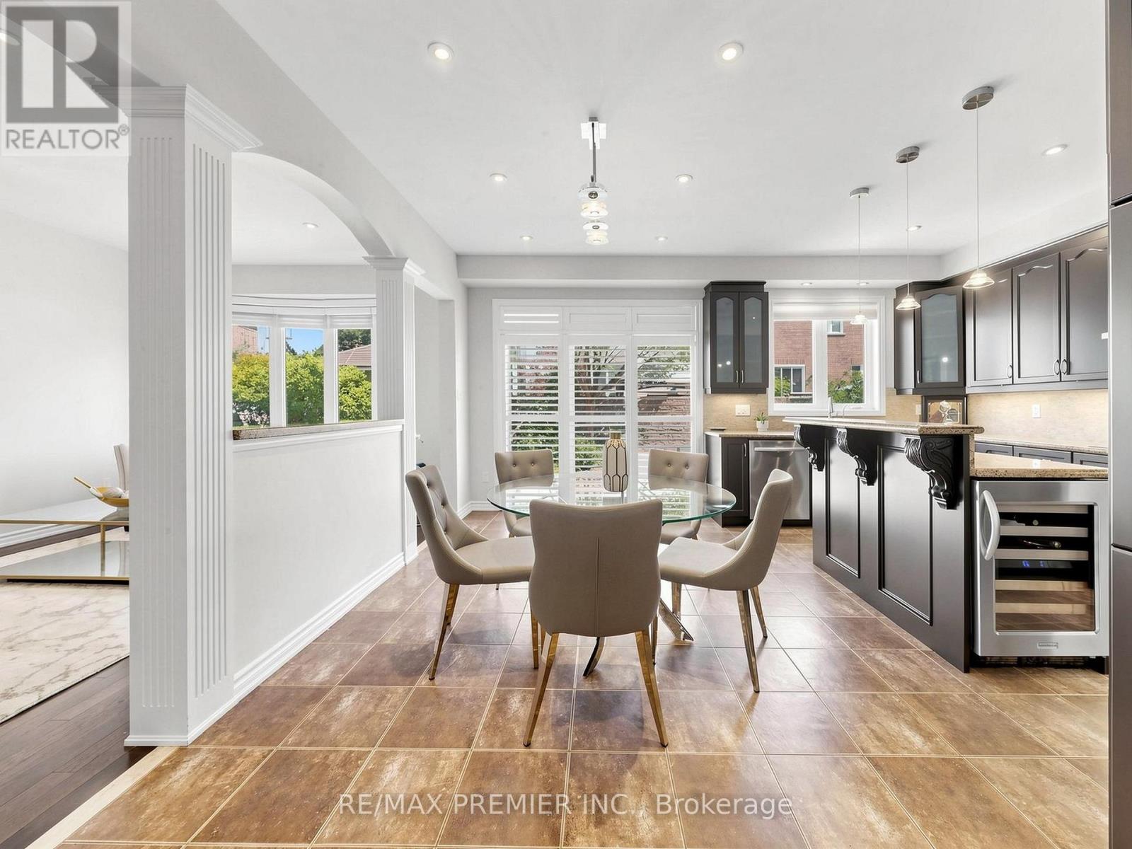 50 ASCALON DRIVE - 7