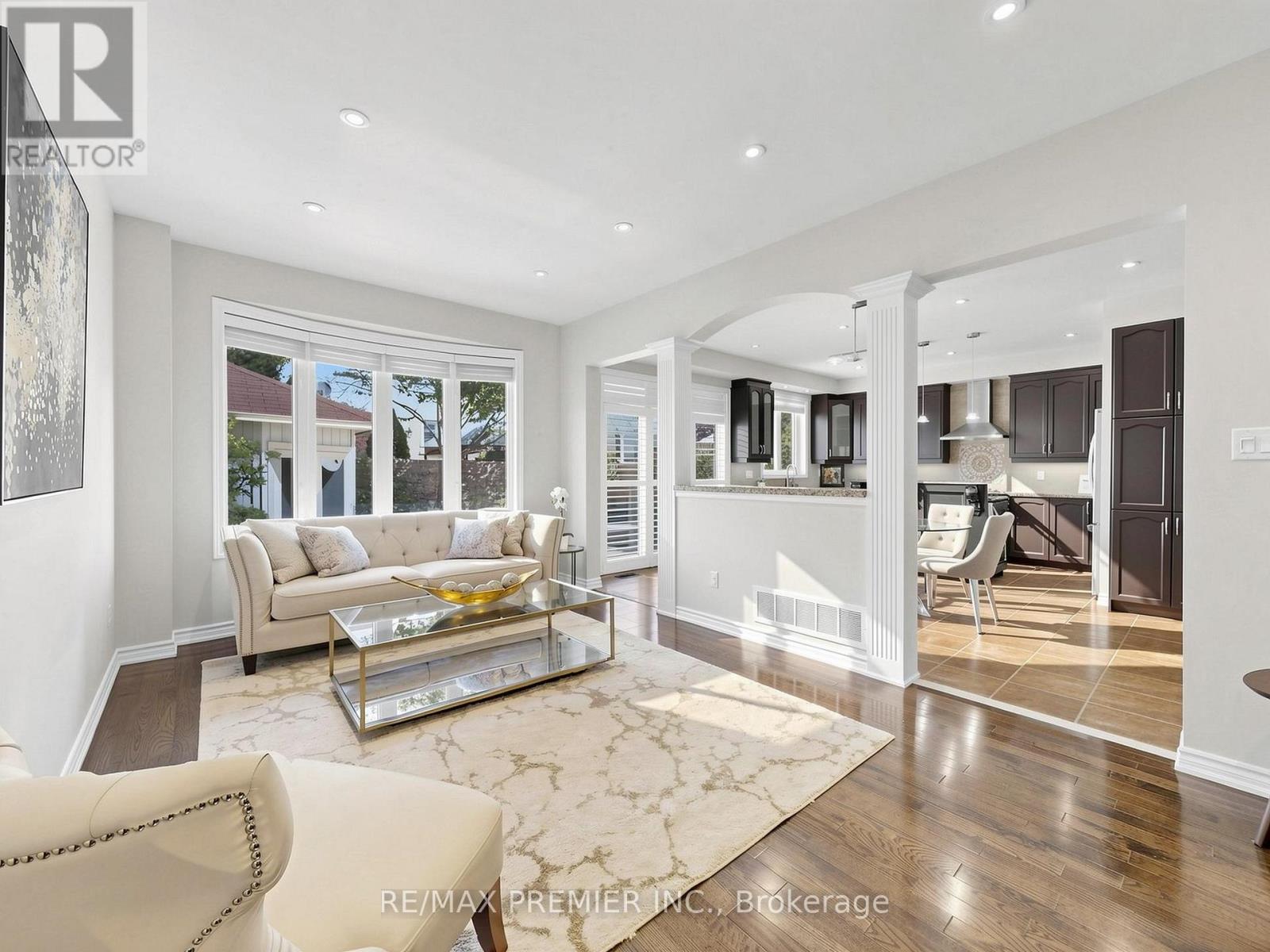 50 ASCALON DRIVE - 8