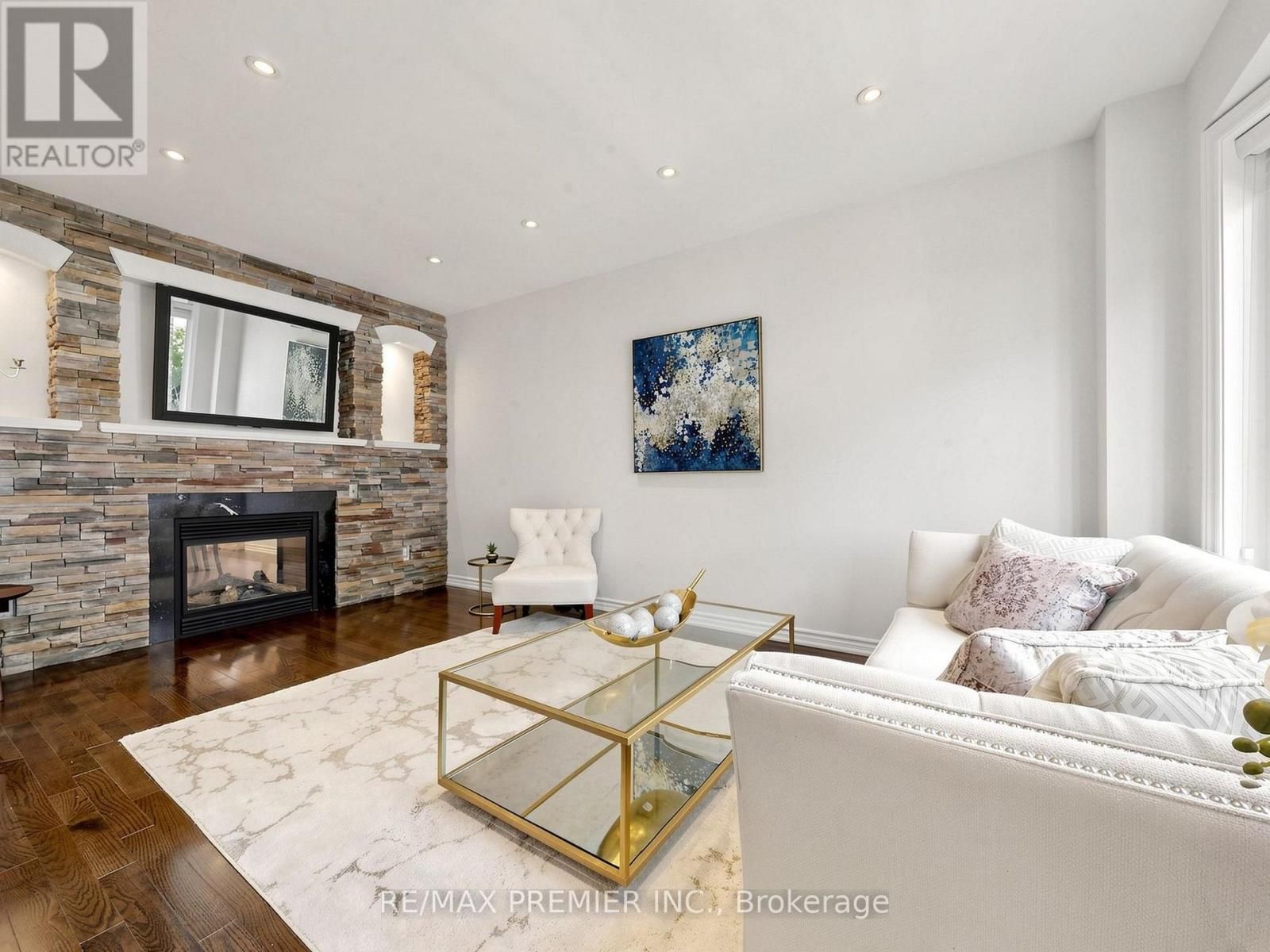 50 ASCALON DRIVE - 9