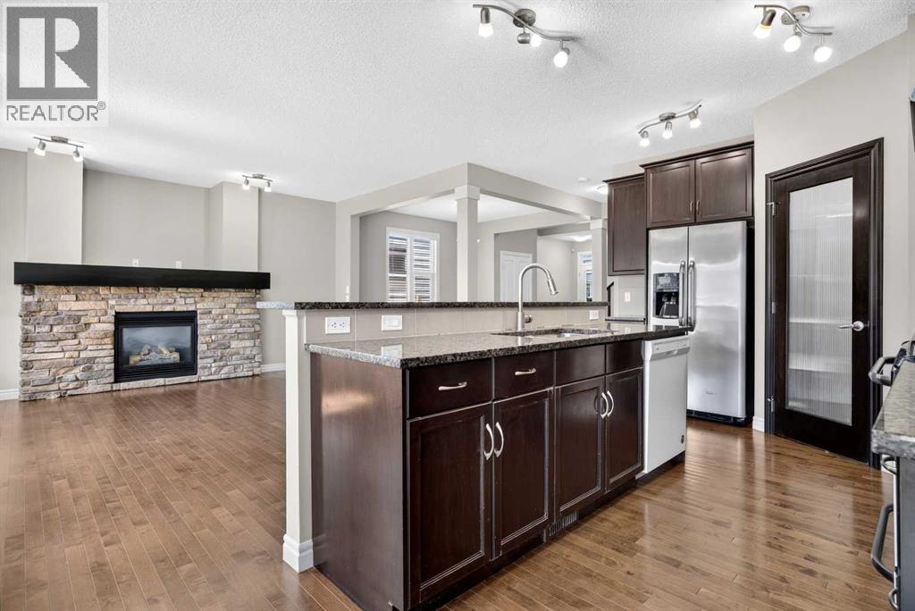 1022 Evanston Drive — photo 11