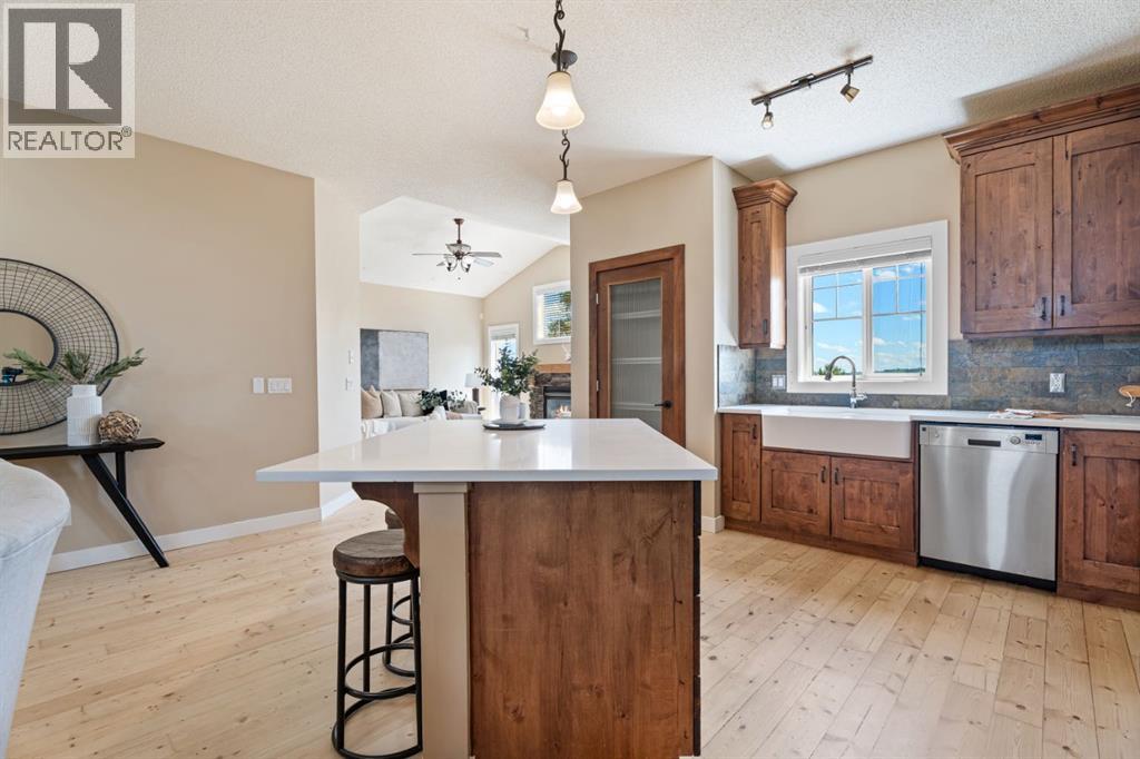 135 Drake Landing View — photo 12
