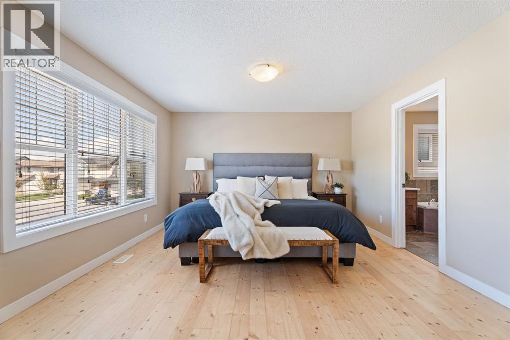 135 Drake Landing View — photo 29