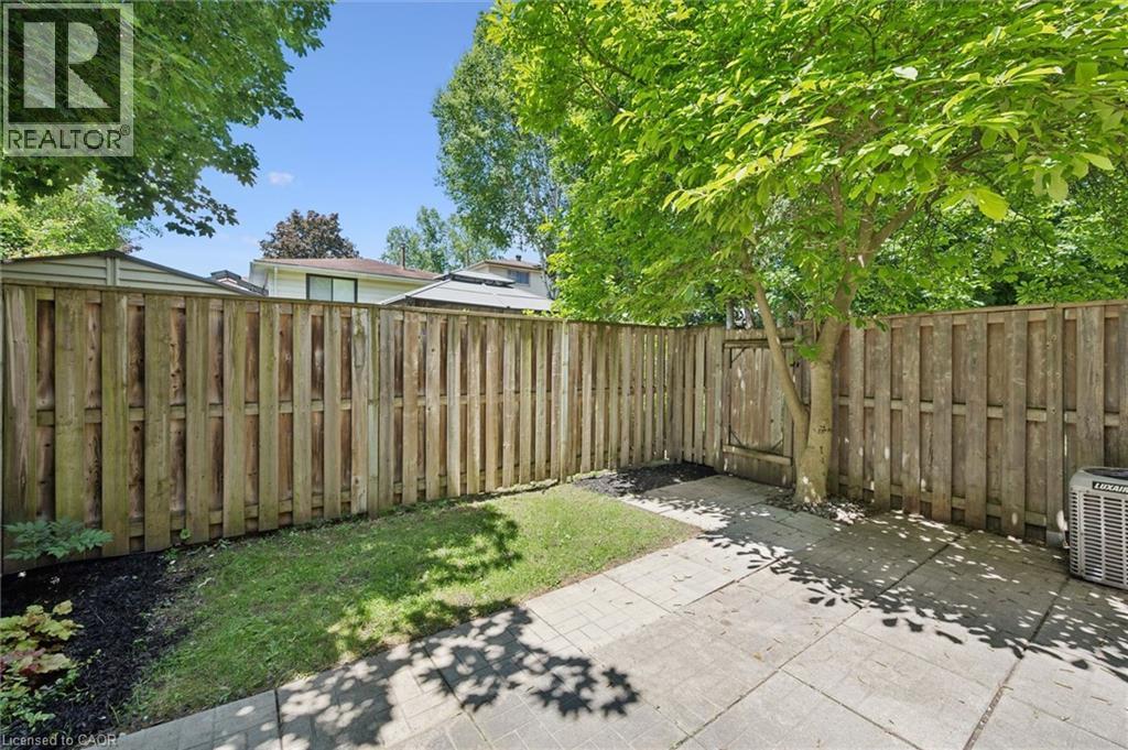 #53 49 CEDARWOODS Crescent - 24