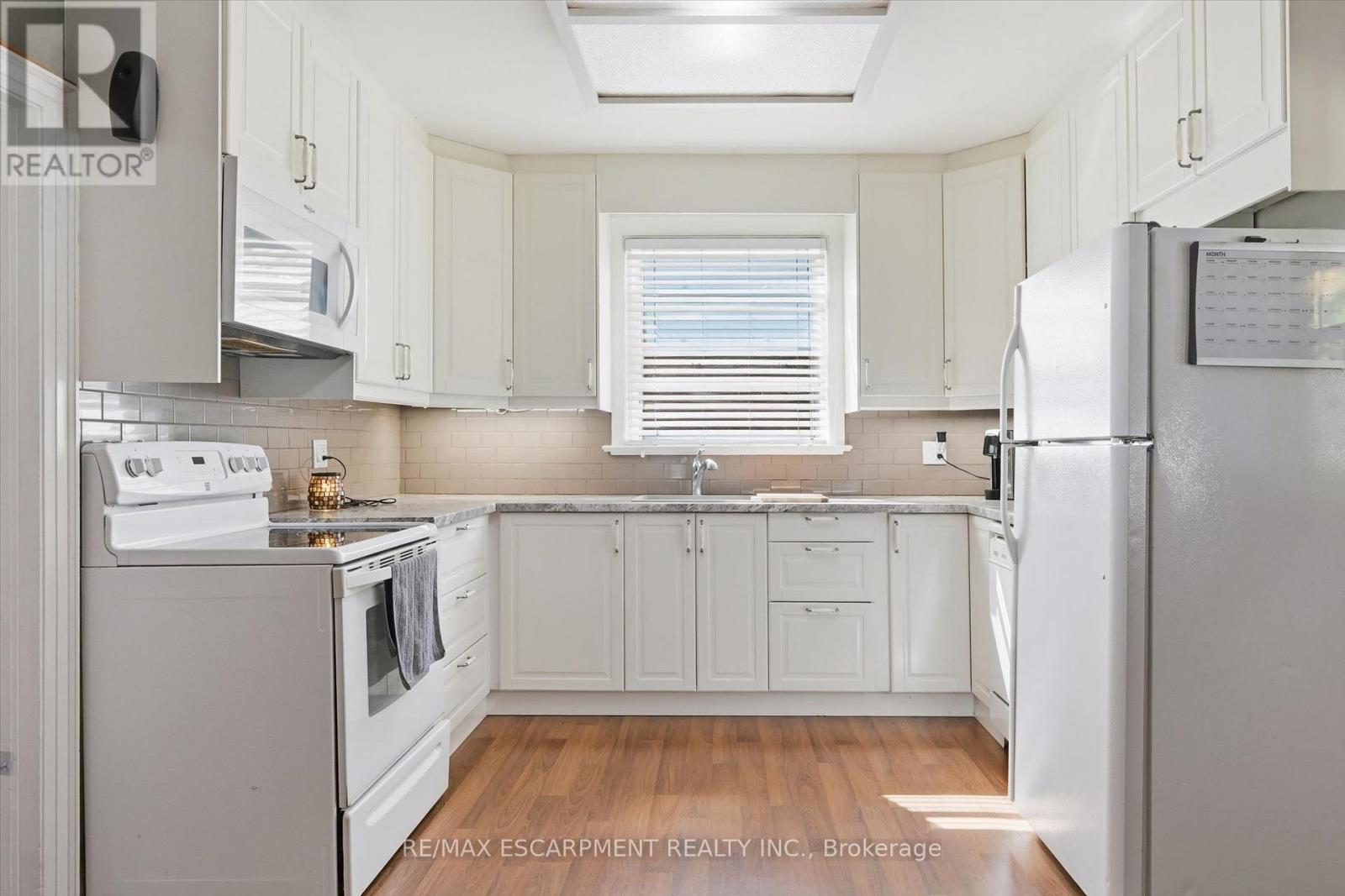 938 CLOVERLEAF DRIVE - 13