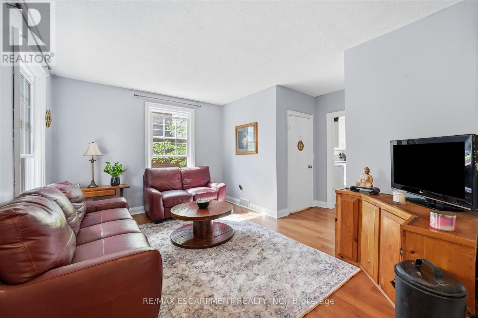 938 CLOVERLEAF DRIVE - 16