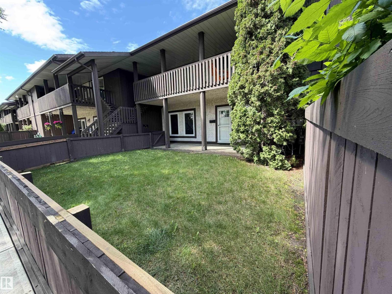 164 SURREY GARDENS GD NW - 3