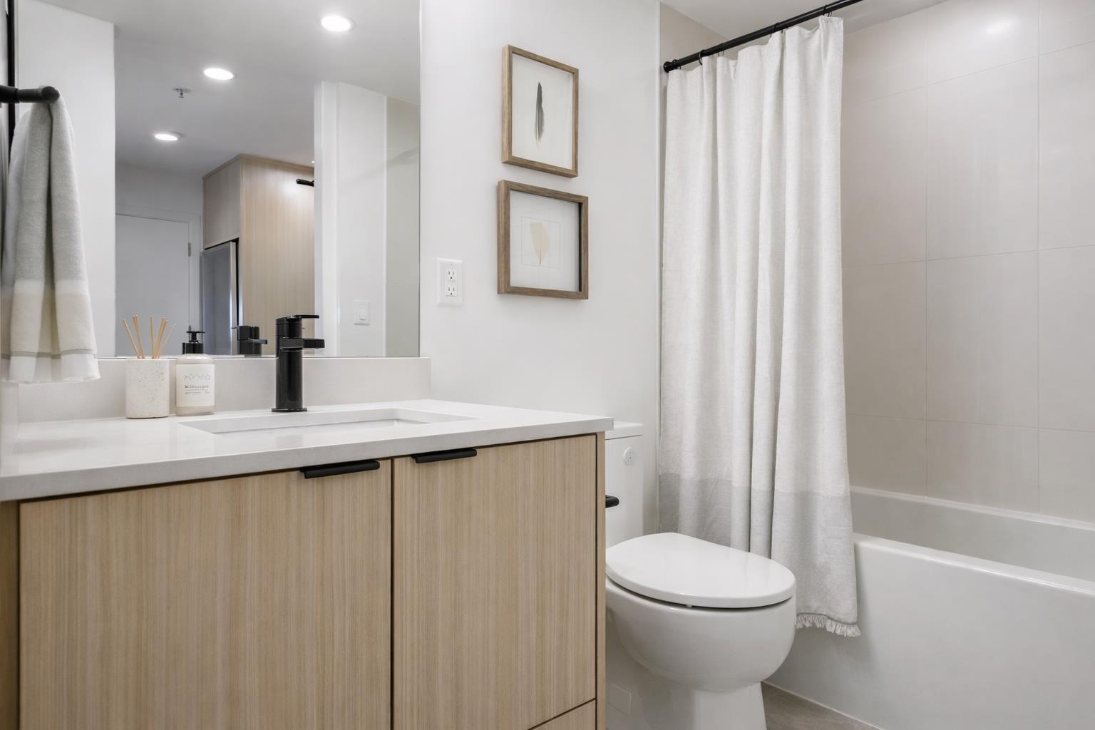 615 20769 FRASER HIGHWAY, Langley — photo 3