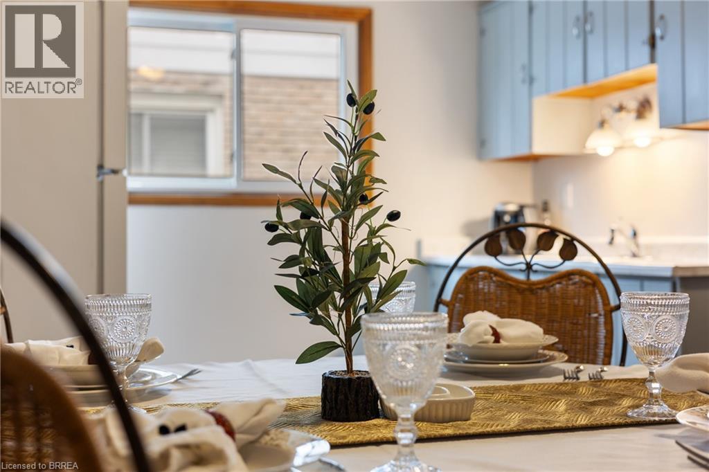 #12B 18 OAKHILL Drive - 12