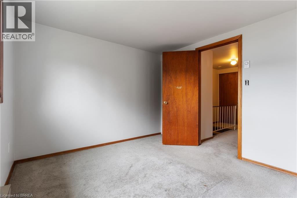 #12B 18 OAKHILL Drive - 20