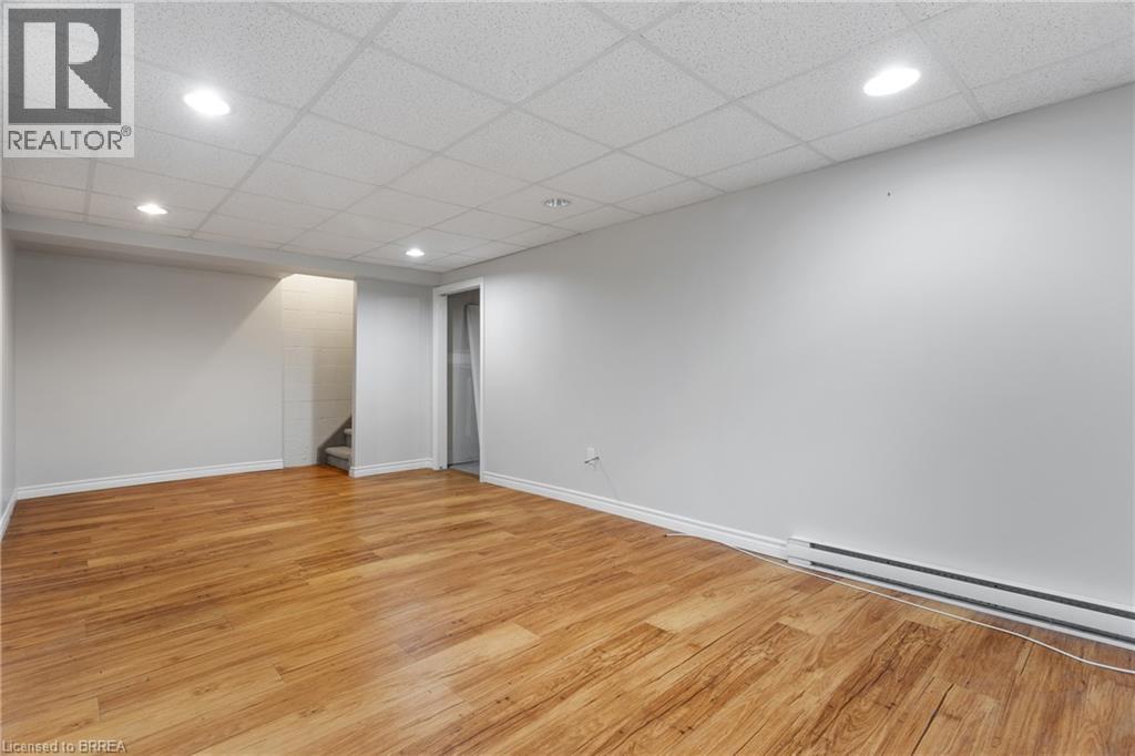 #12B 18 OAKHILL Drive - 29
