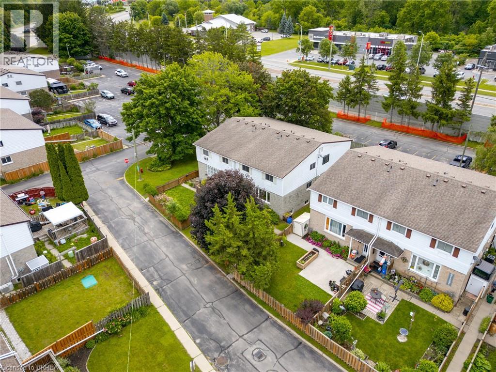 #12B 18 OAKHILL Drive - 33