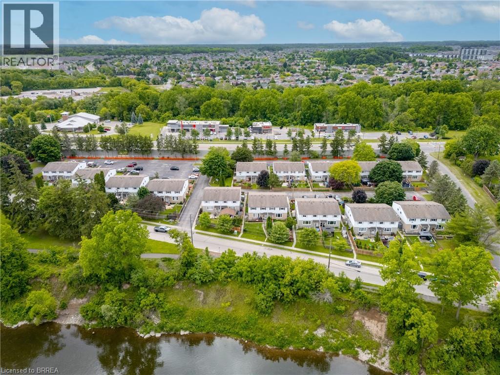 #12B 18 OAKHILL Drive - 35