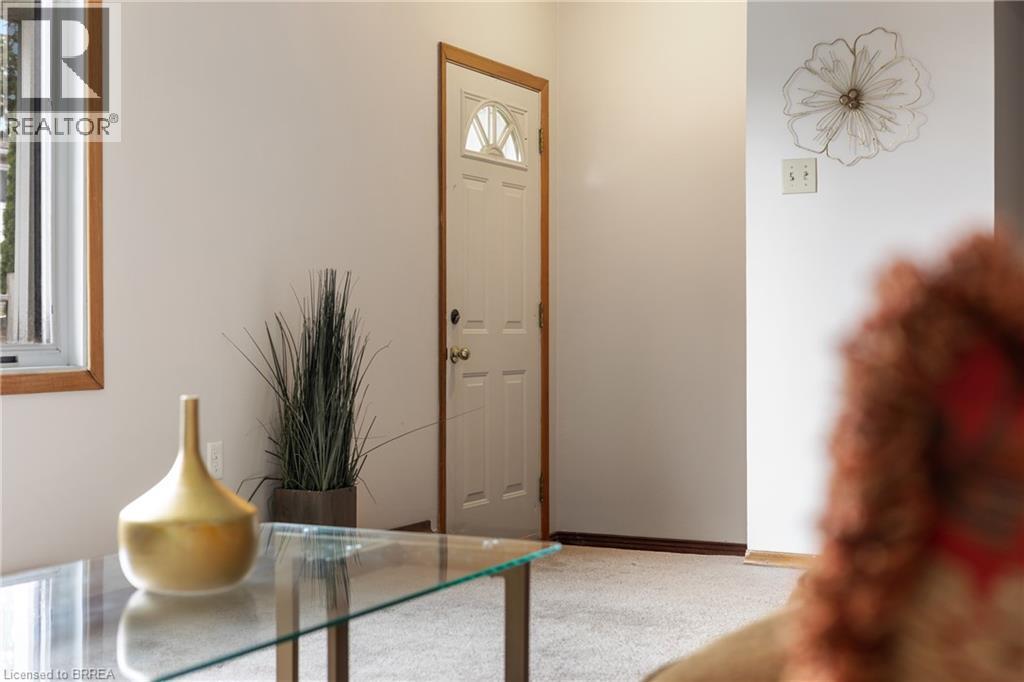 #12B 18 OAKHILL Drive - 4