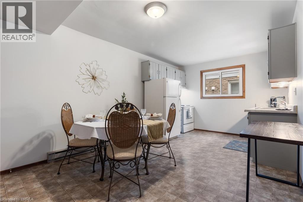 #12B 18 OAKHILL Drive - 9