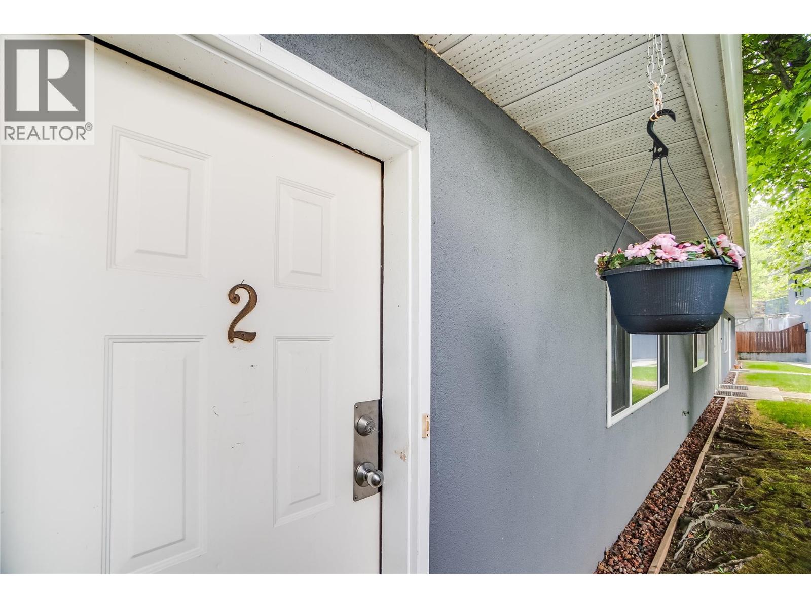663 COLUMBIA Avenue - 29