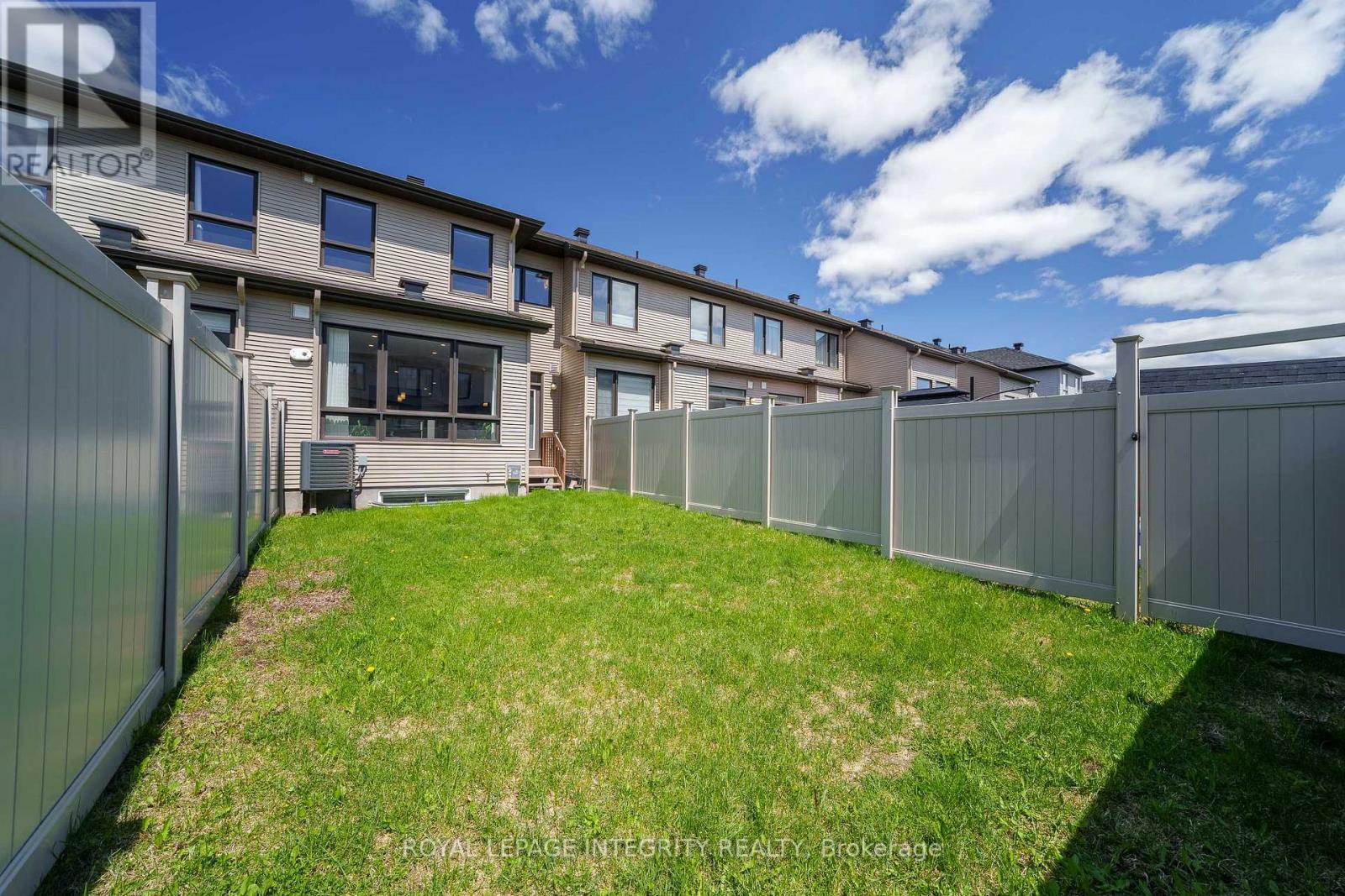 353 CORNICE STREET - 33
