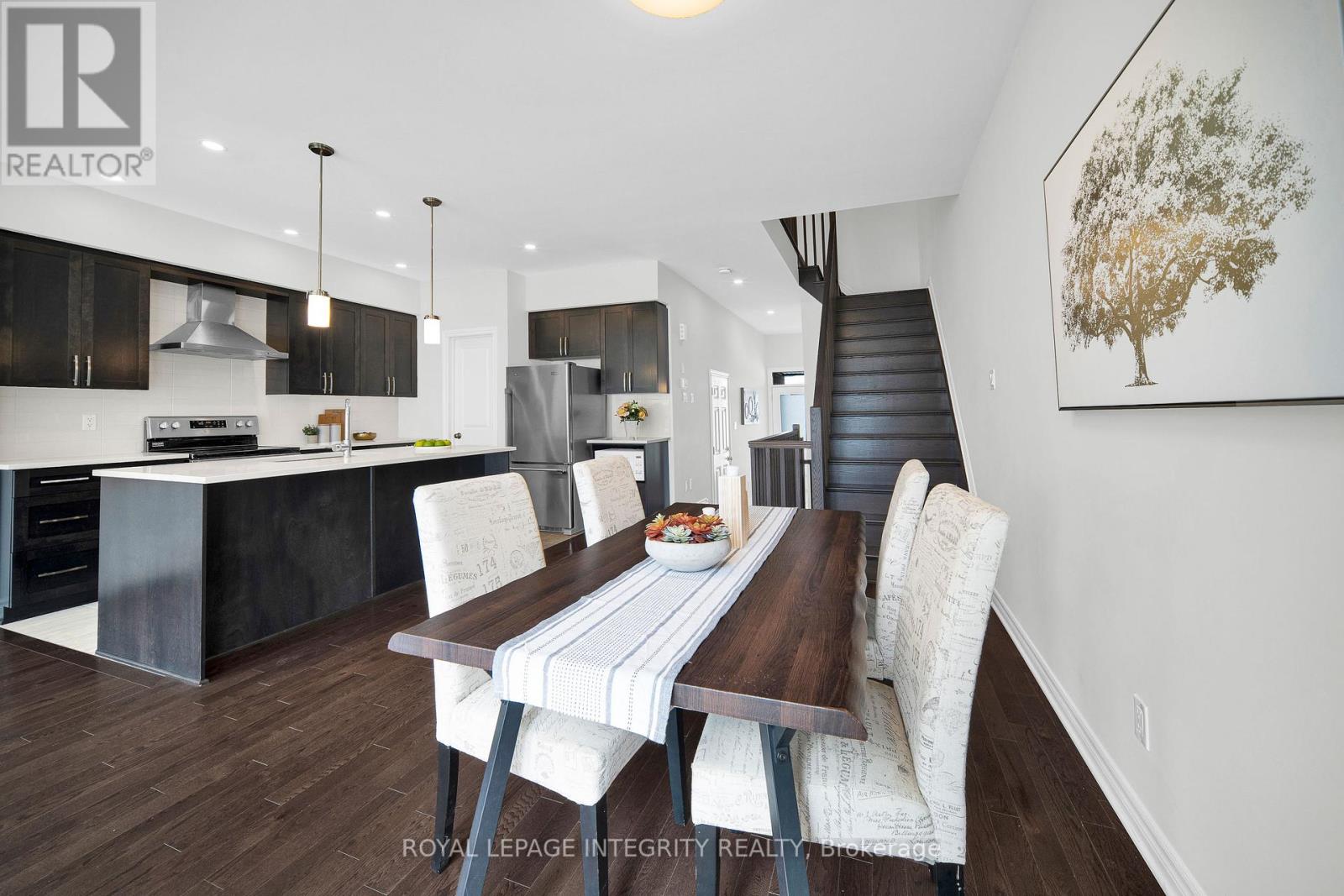 353 CORNICE STREET - 7
