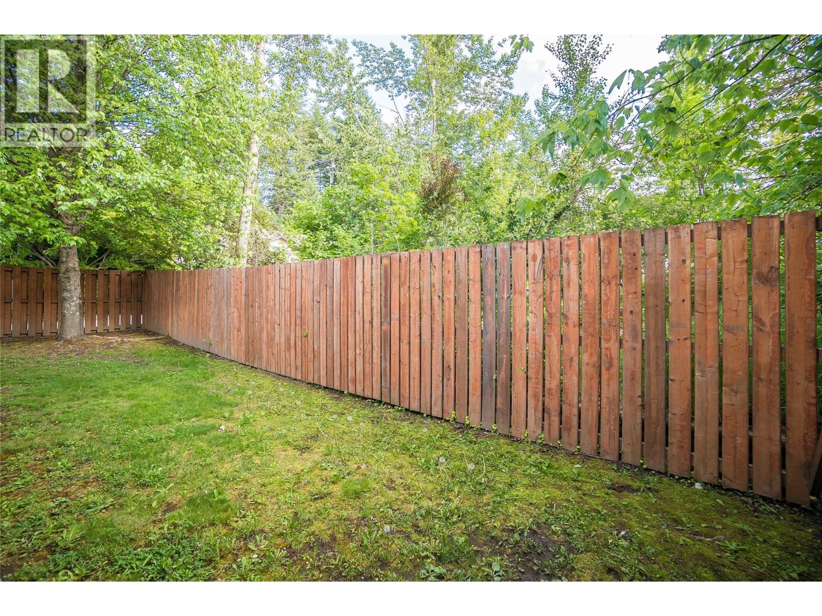 663 COLUMBIA Avenue - 27