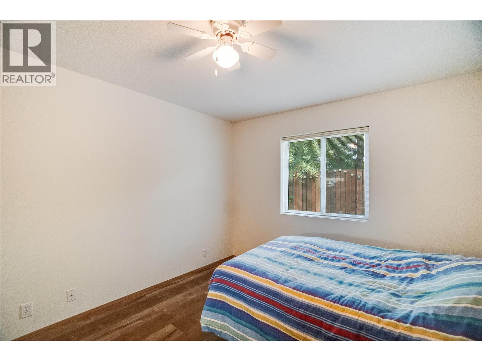 663 COLUMBIA Avenue - 52
