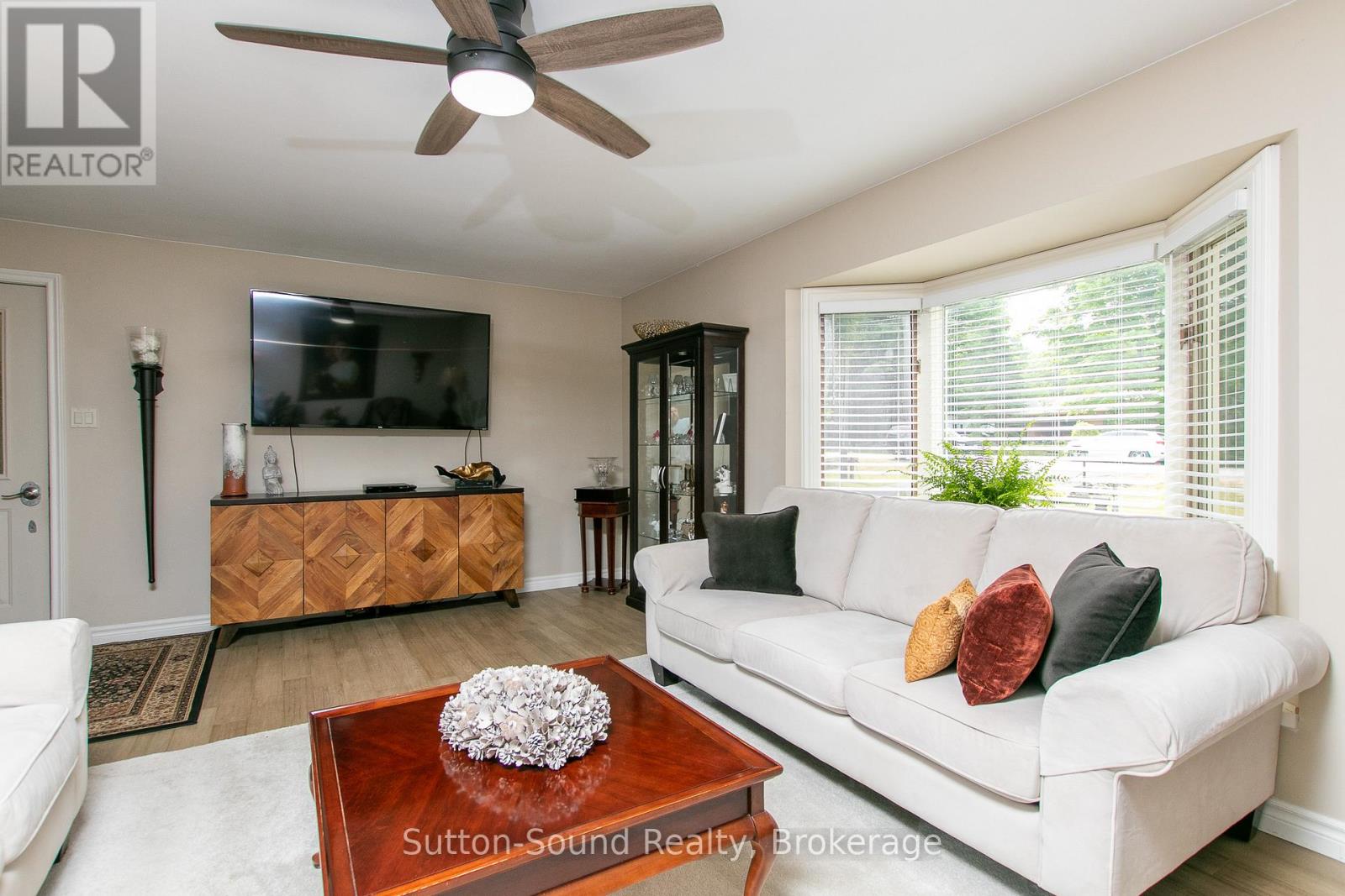 7 SANDY PINES TRAIL - 12
