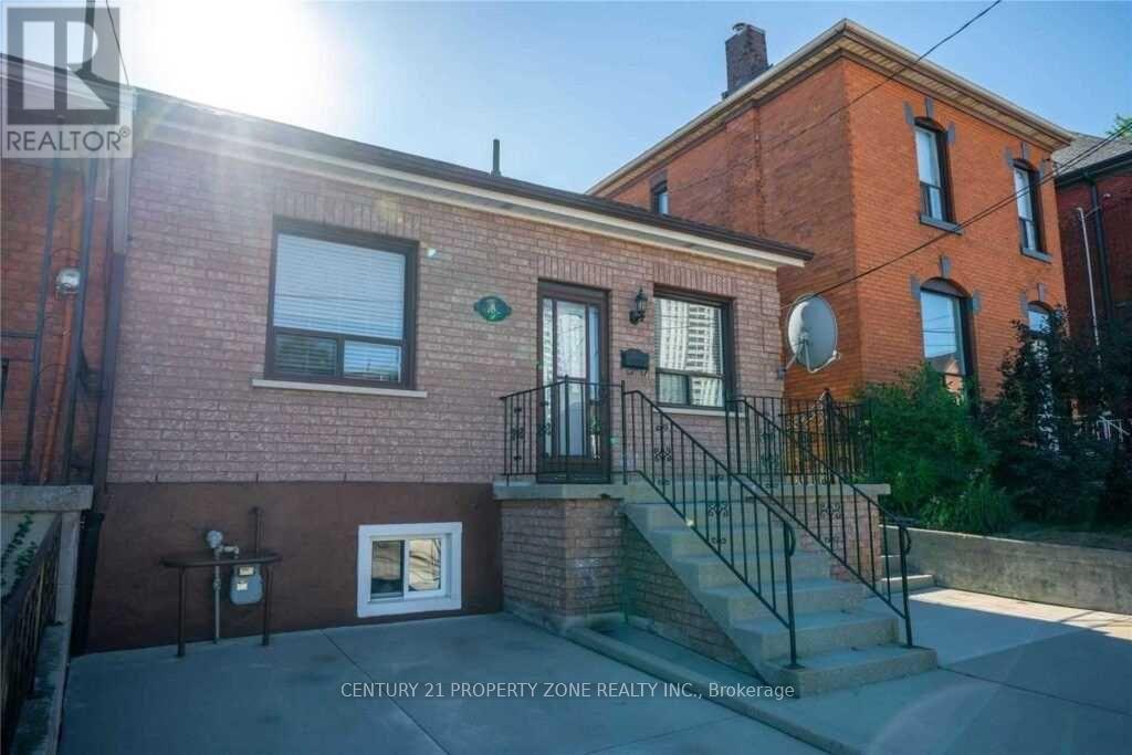 188 HESS STREET N - 13
