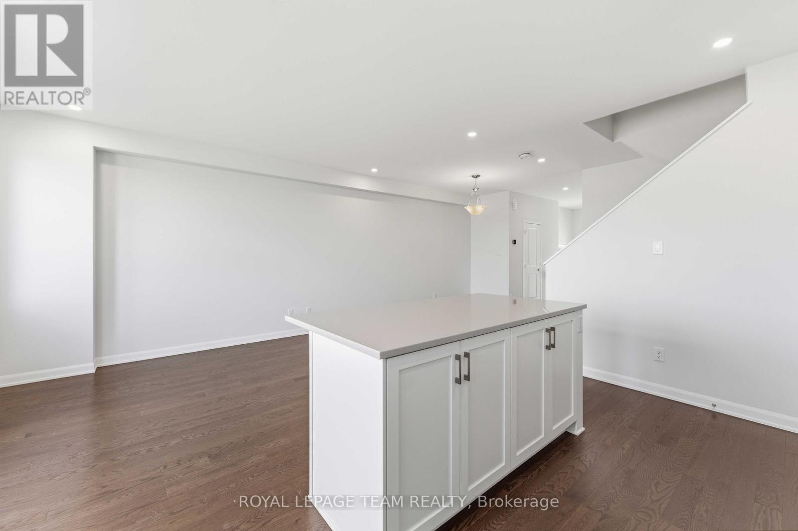 3 Bed, 3 Bath House for Sale in Ottawa – 764 FAIRLINE ROW, Ottawa – MLS# X12397890 - Image 9