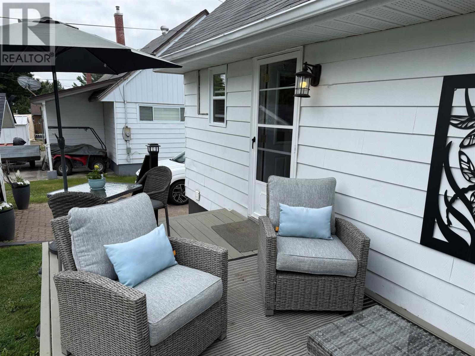 63 ROMAN AVE - 40