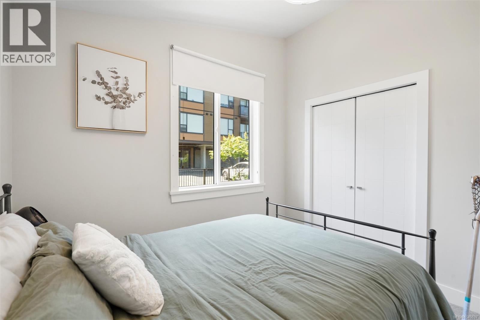 607 Selwyn Close - 22