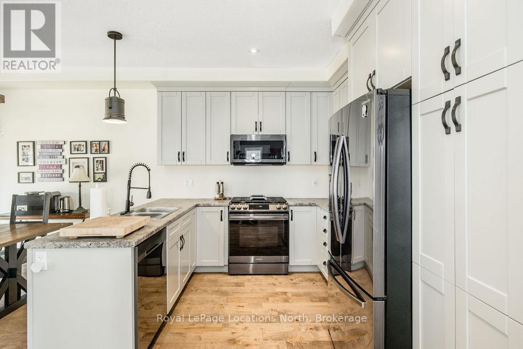 18 BASSETT STREET - Image 14
