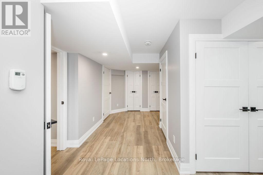 18 BASSETT STREET - Image 33