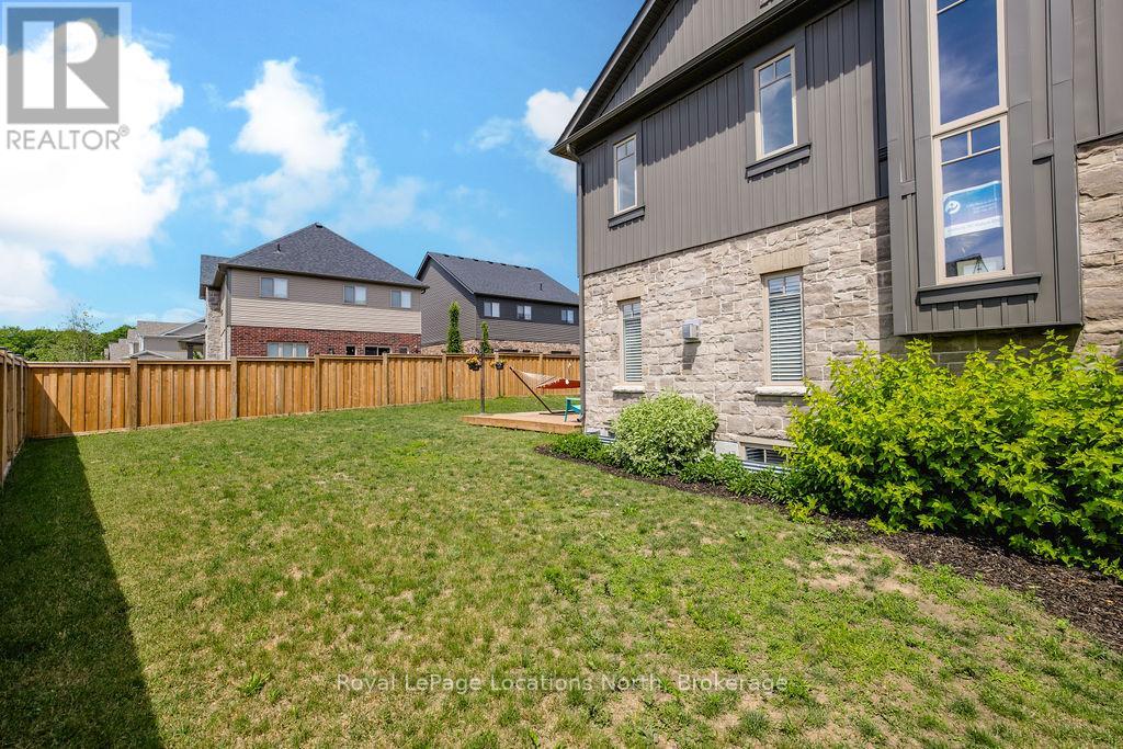 18 BASSETT STREET - Image 38