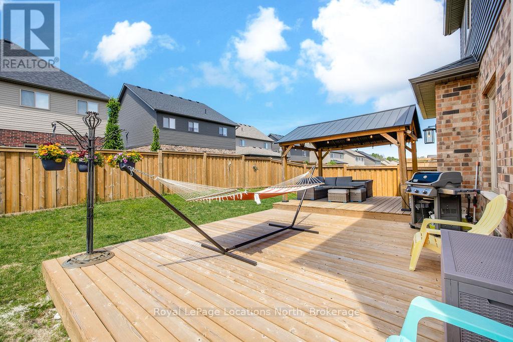 18 BASSETT STREET - Image 41