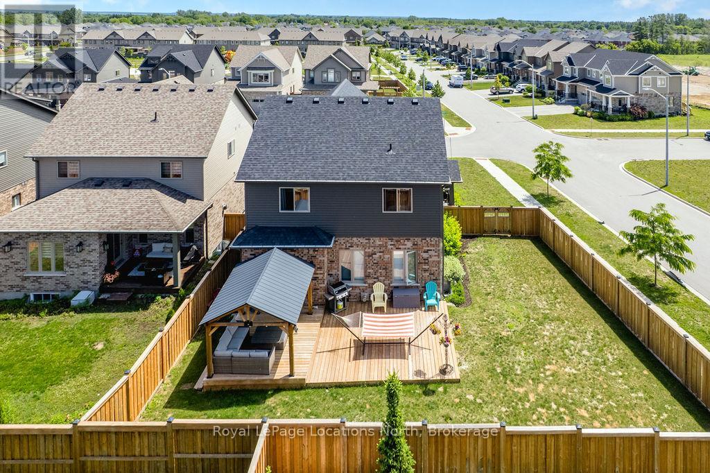 18 BASSETT STREET - Image 44