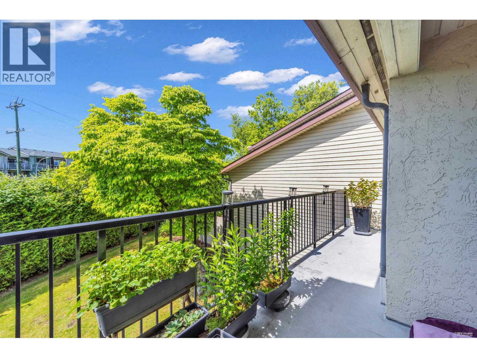 10 7561 HUMPHRIES COURT, Burnaby