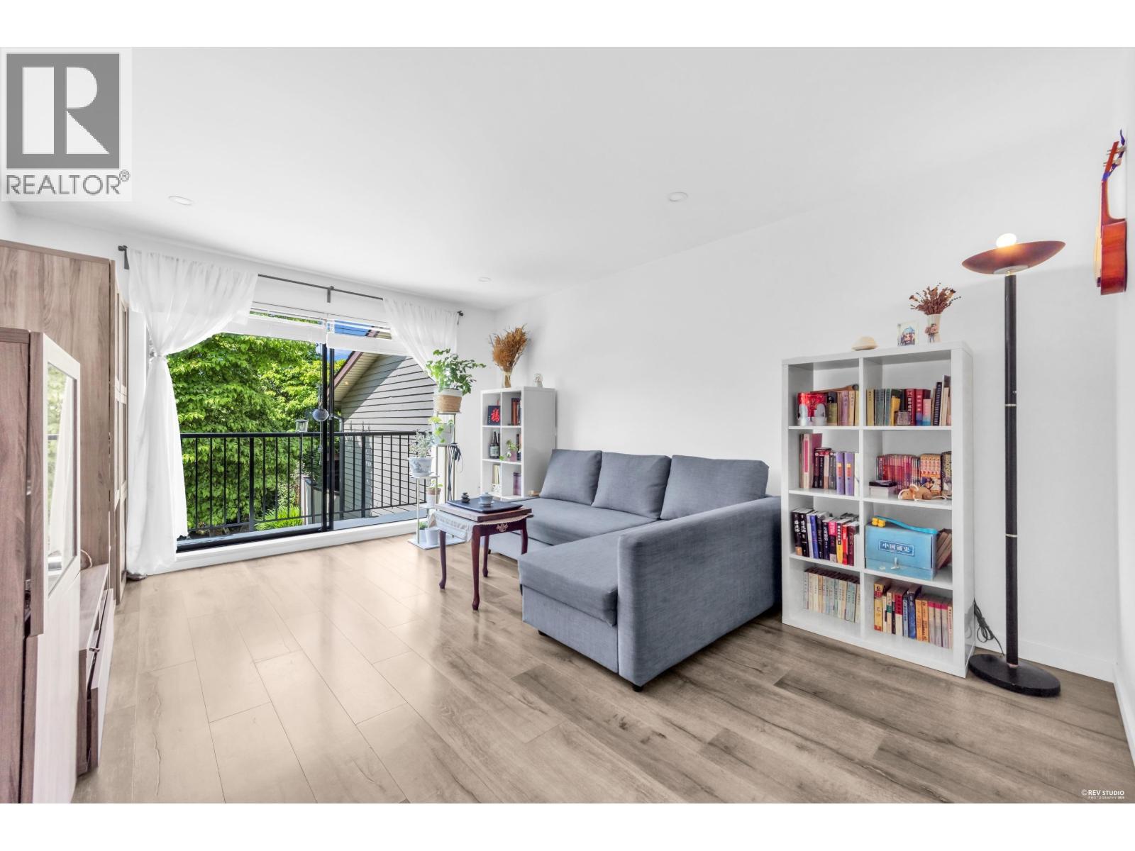 10 7561 HUMPHRIES COURT, Burnaby