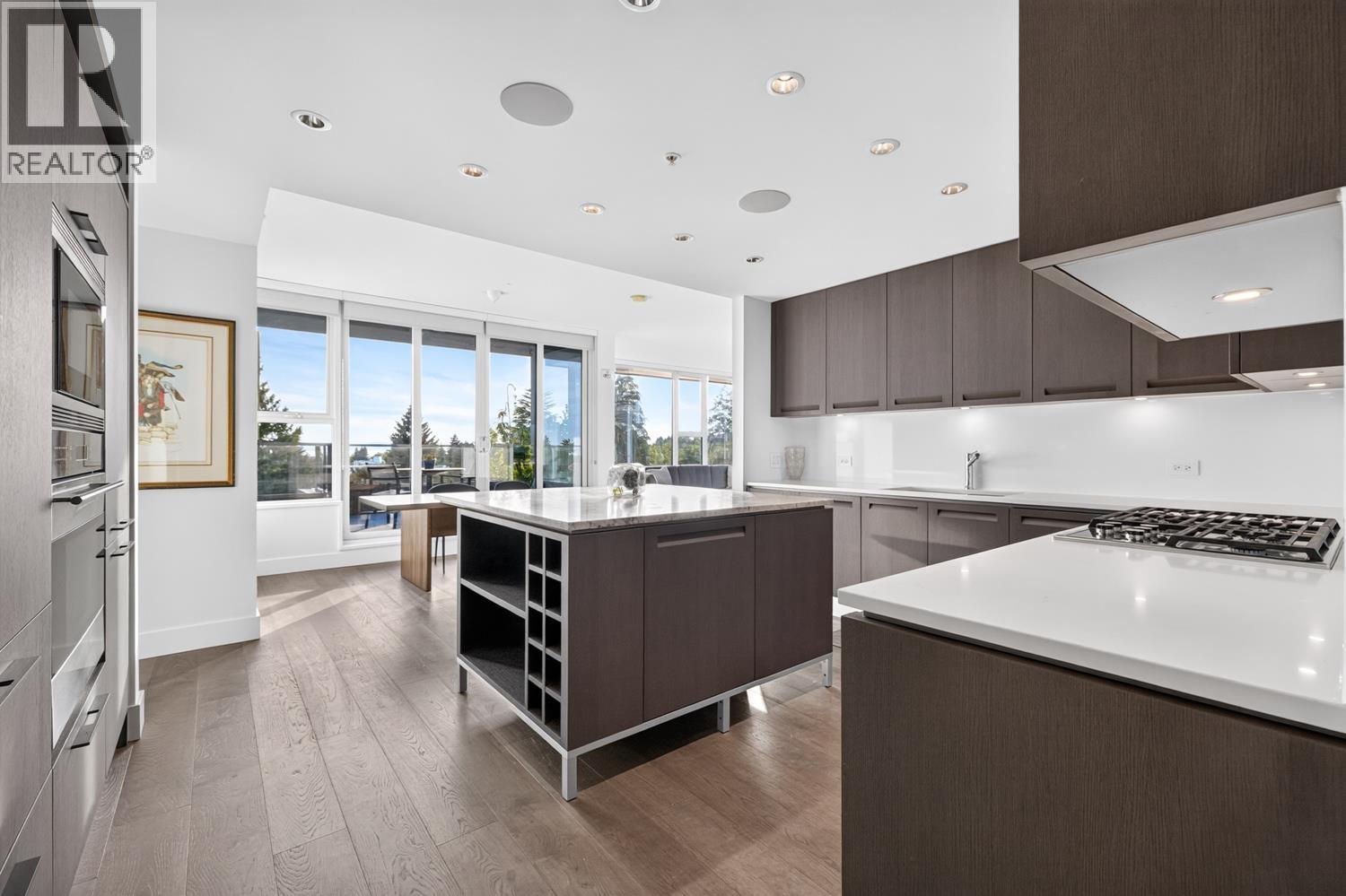 501 2102 W 48TH AVENUE, Vancouver