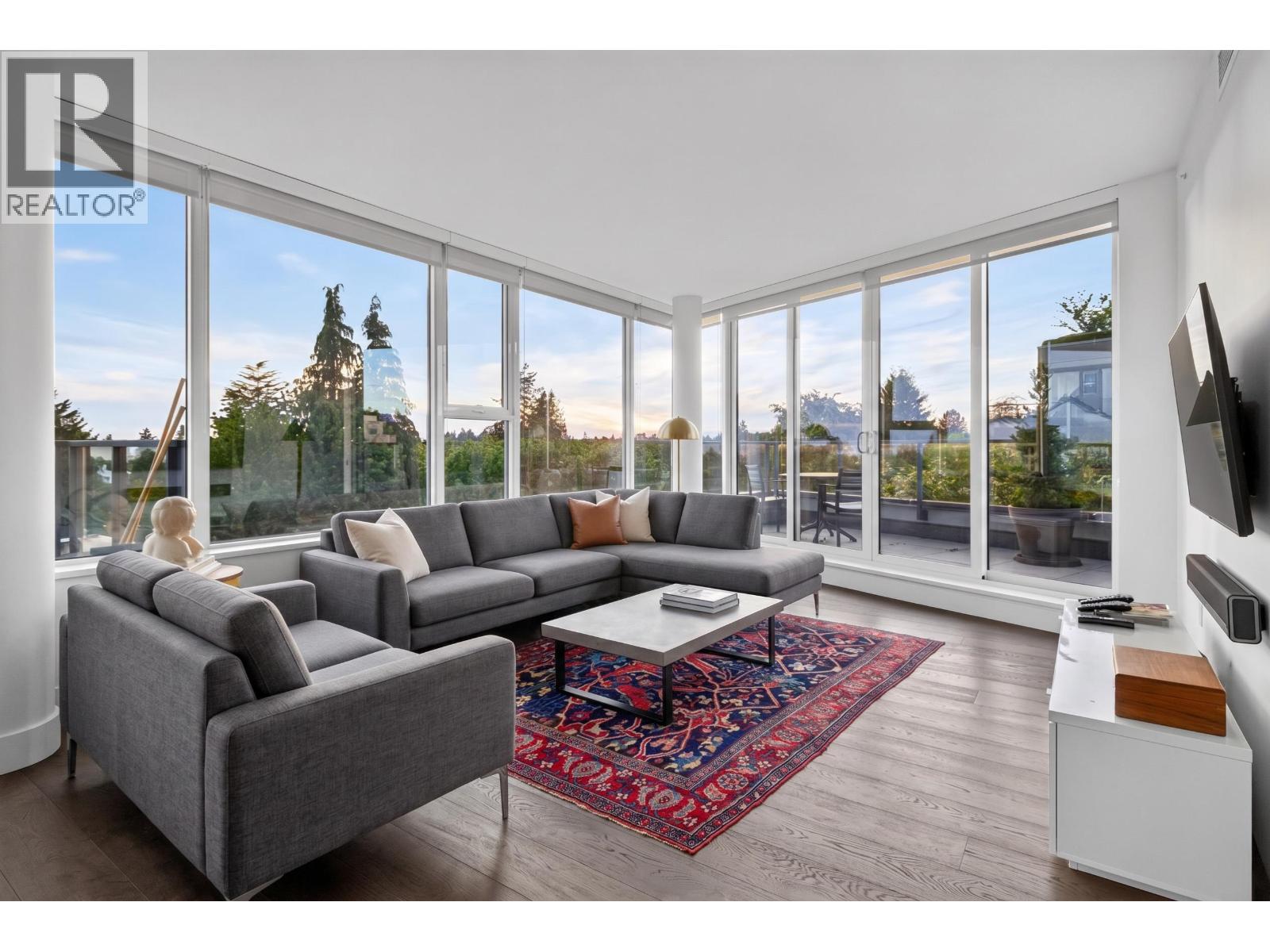 501 2102 W 48TH AVENUE, Vancouver
