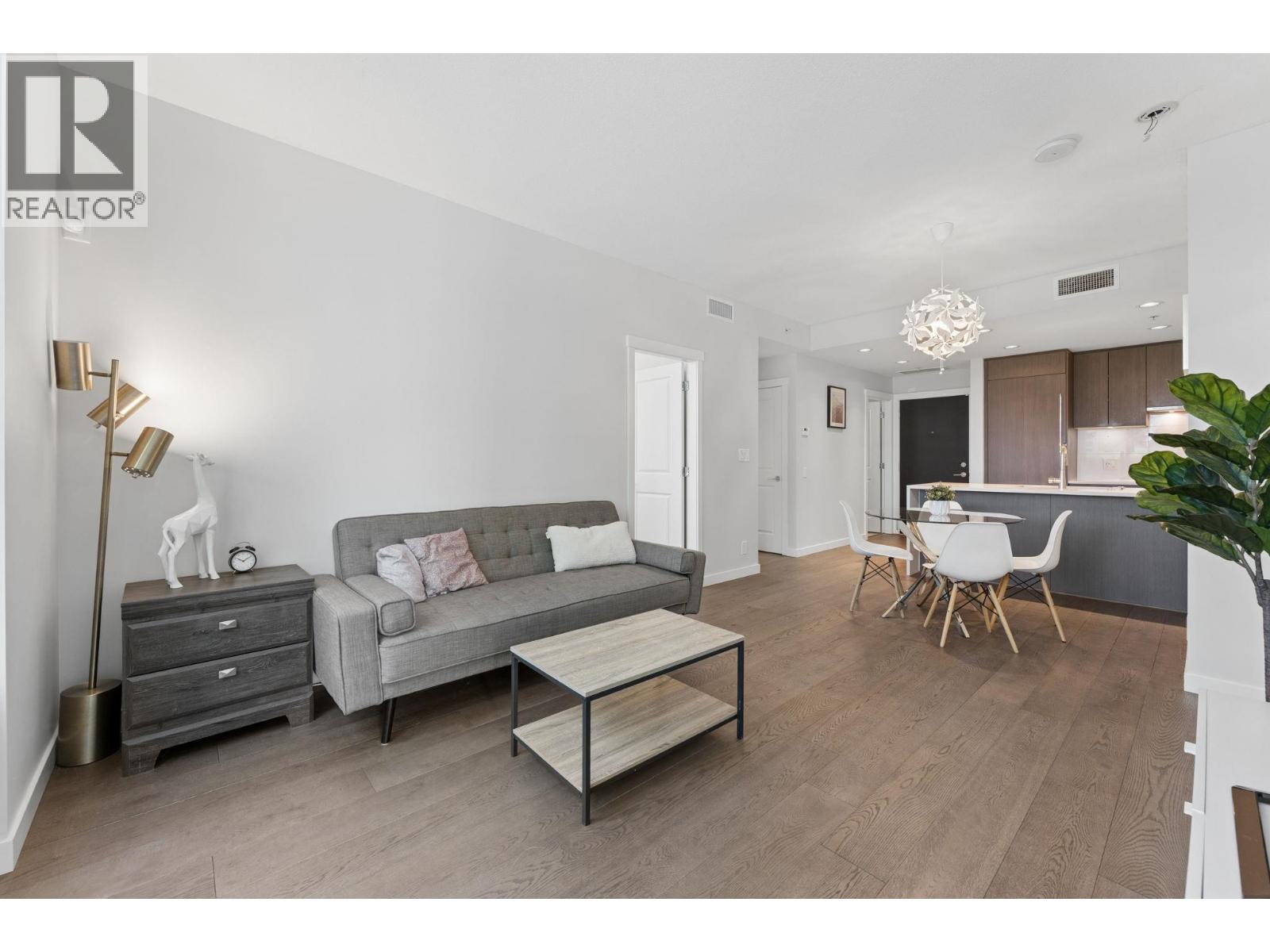 106 5687 GRAY AVENUE, Vancouver