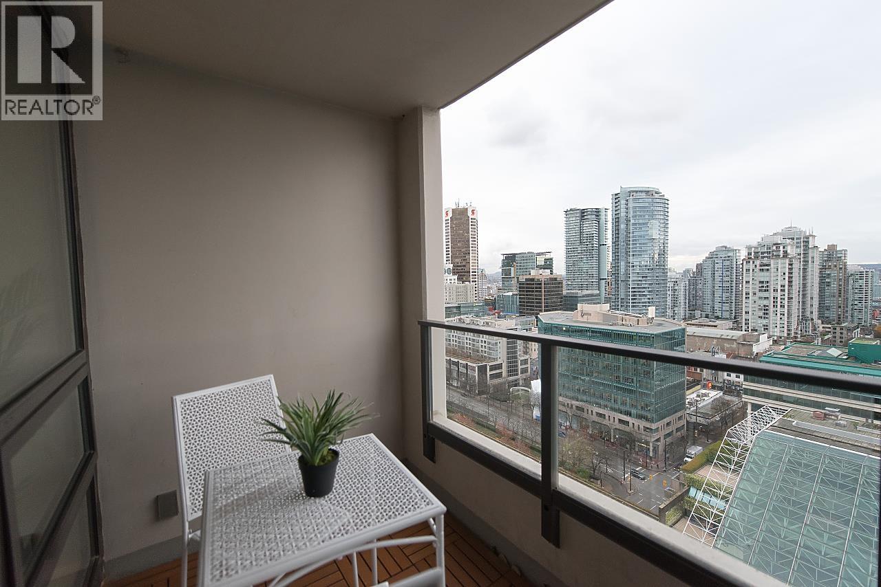 2123 938 SMITHE STREET, Vancouver