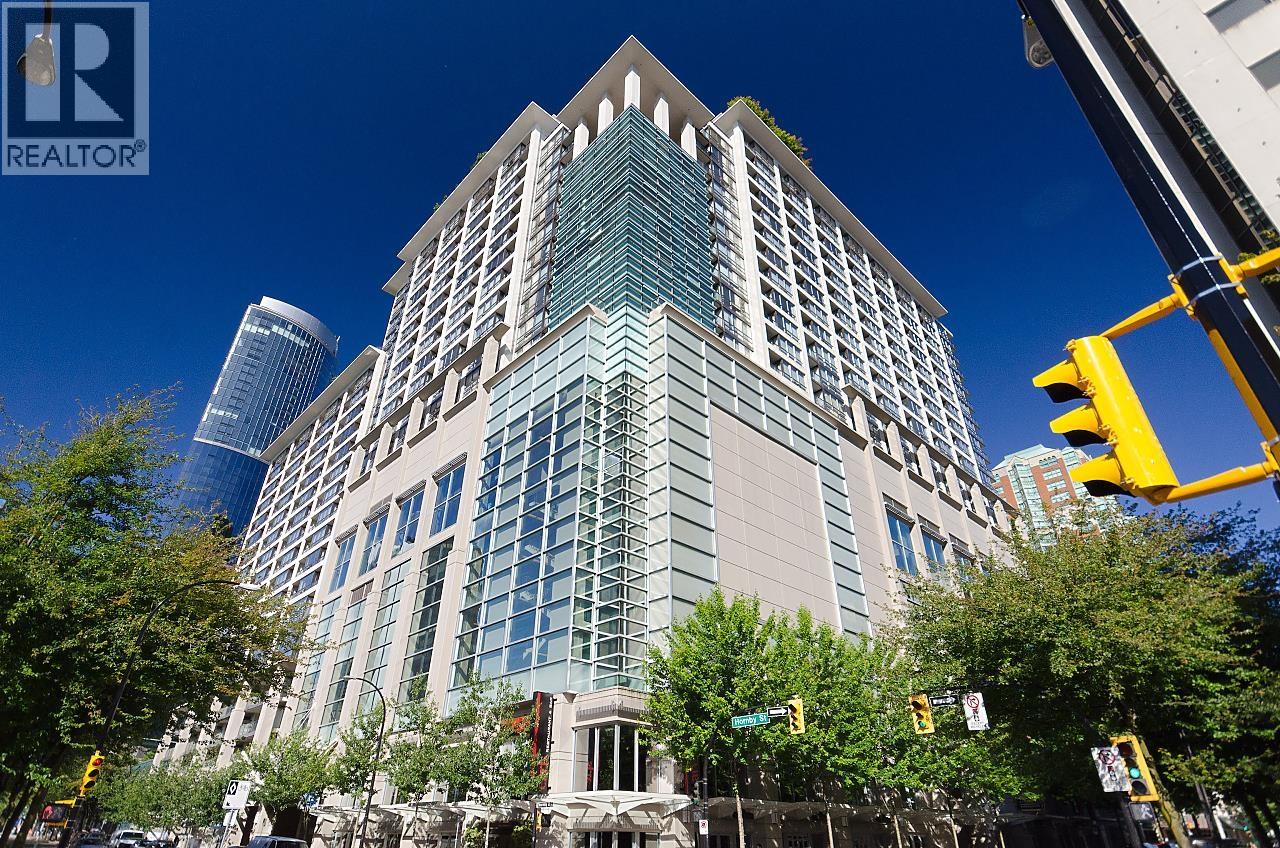 2123 938 SMITHE STREET, Vancouver