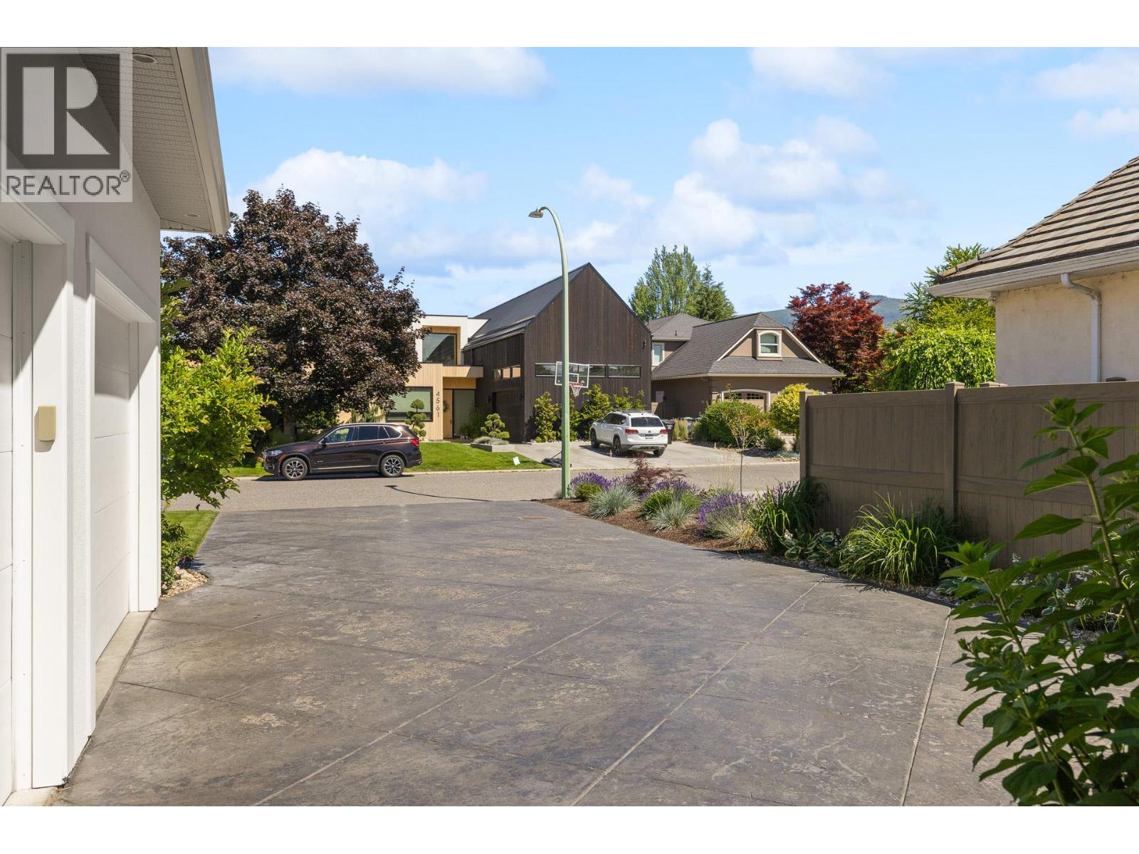 4558 Walker Road - 81