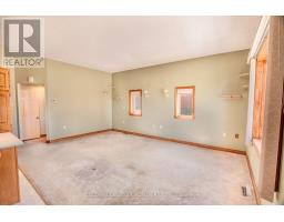 9199 Highway 89, Adjala Tosorontio, ON L0N1R0 Photo 28