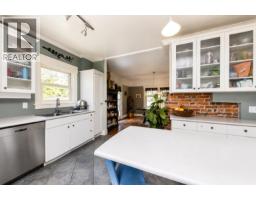 364 E 14th Street, North Vancouver, BC V7L2N6 Photo 12