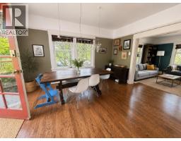 364 E 14th Street, North Vancouver, BC V7L2N6 Photo 9