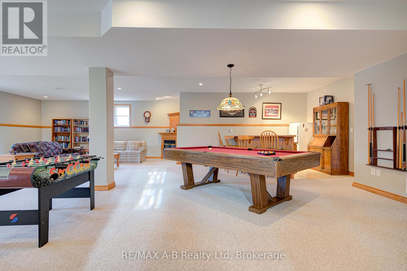 194 STATION ROAD - Image 31