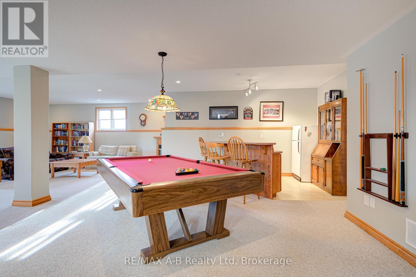 194 STATION ROAD - Image 32
