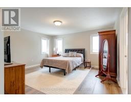 Bathroom - 194 Station Road, Perth South, ON N0K1X0 Photo 14
